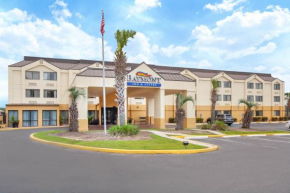Гостиница Baymont Inn & Suites Saraland  Сараленд